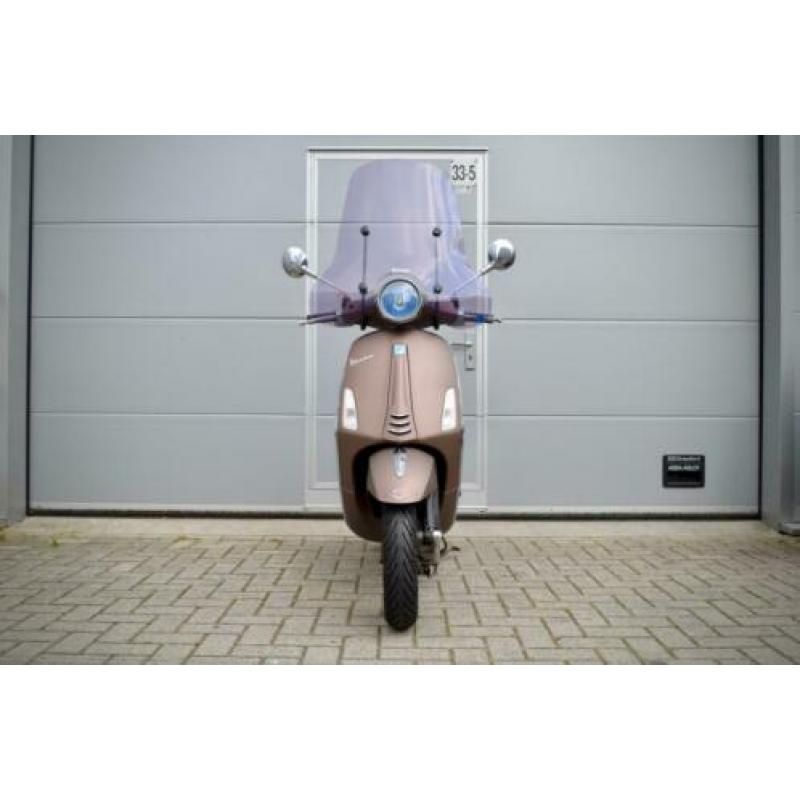 Vespa primavera 4 takt (2014) 25km special bronze