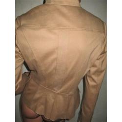 CLAUDIA STRATER ! Camel jasje mt 36.