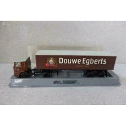 Efsi toys Scania 143M 450 Douwe Egberts truck trailer OVP