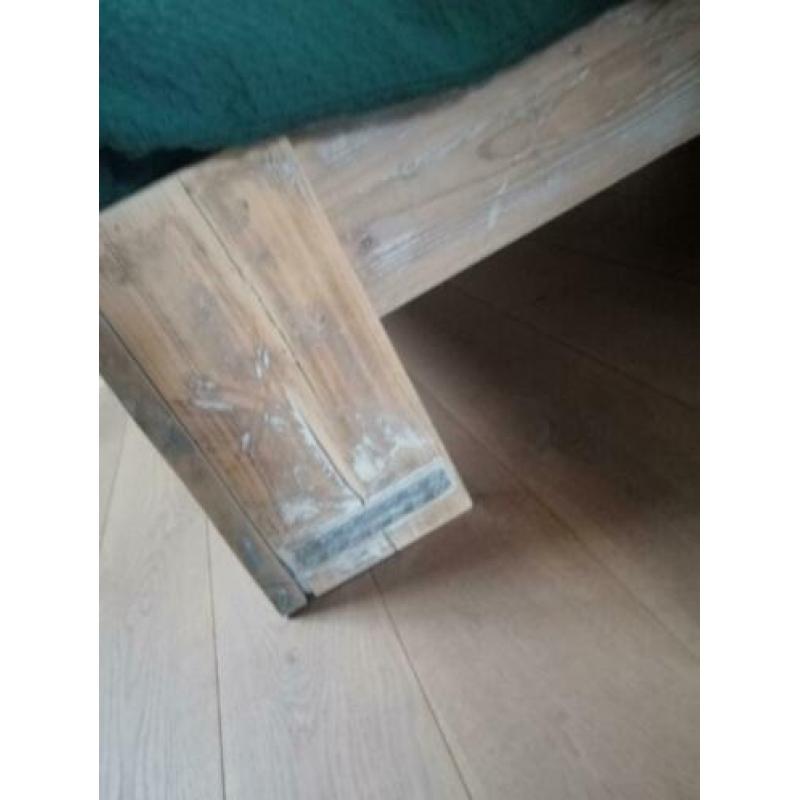 Steigerhouten bed!