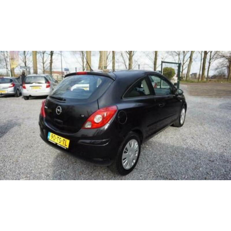 Opel Corsa 1.2-16V Enjoy AIRCO cruisct stoelverwarming 110dk