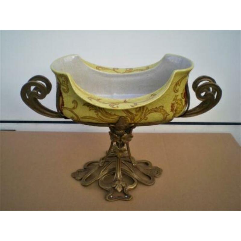 Prachtige art Nouveau schaal op voet