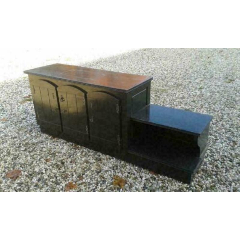 115, eiken dressoir (zwart geverfd) te koop