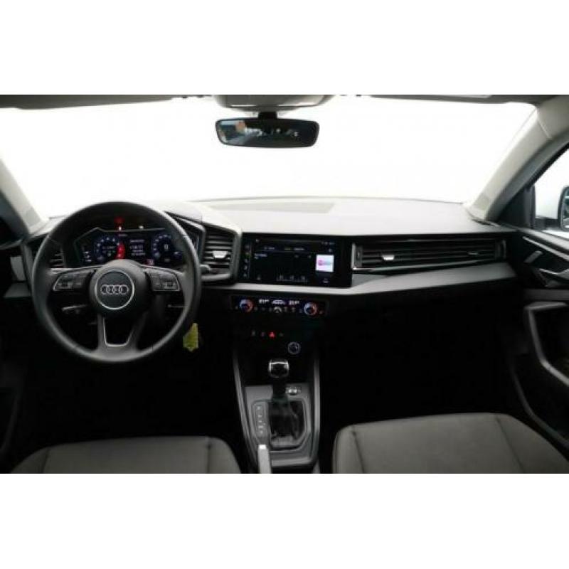 Audi A1 Sportback 30 TFSI Advance S-Tronic Virtual display,
