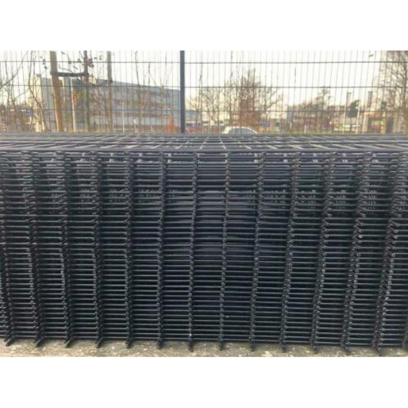 Compleet pakket: 45m1 Enkelstaafsmat 5x5mm Zwart RAL 9005
