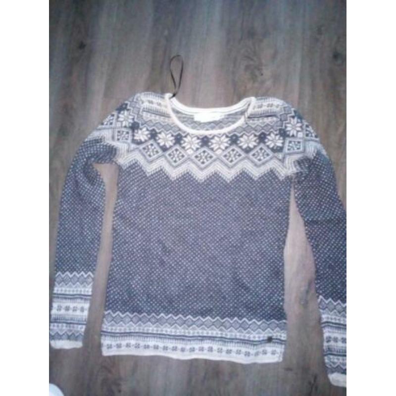 Leuke trui v h&m