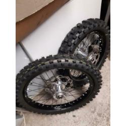 Ktm sx / sxf 250 / 350/450 nieuwe wielenset 2020