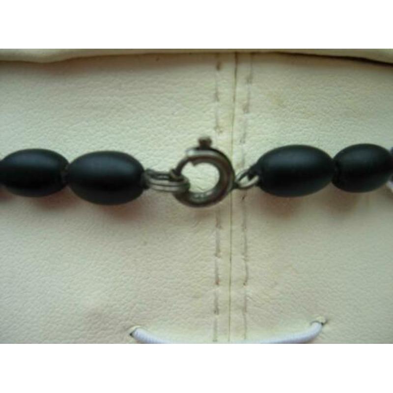 Antieke Gitten ketting.