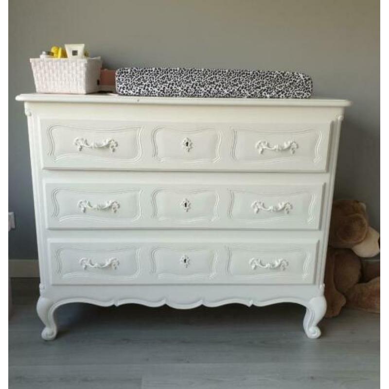 Witte commode, alle kleuren mogelijk,Happykidsart.