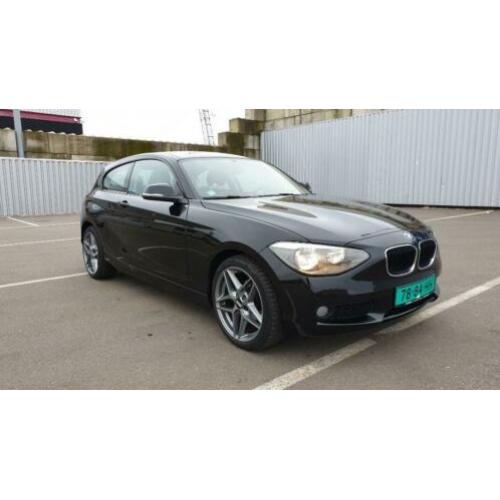 BMW 1 serie - 114i 2012 - zwart 96K km - Kenteken: H-295-JK
