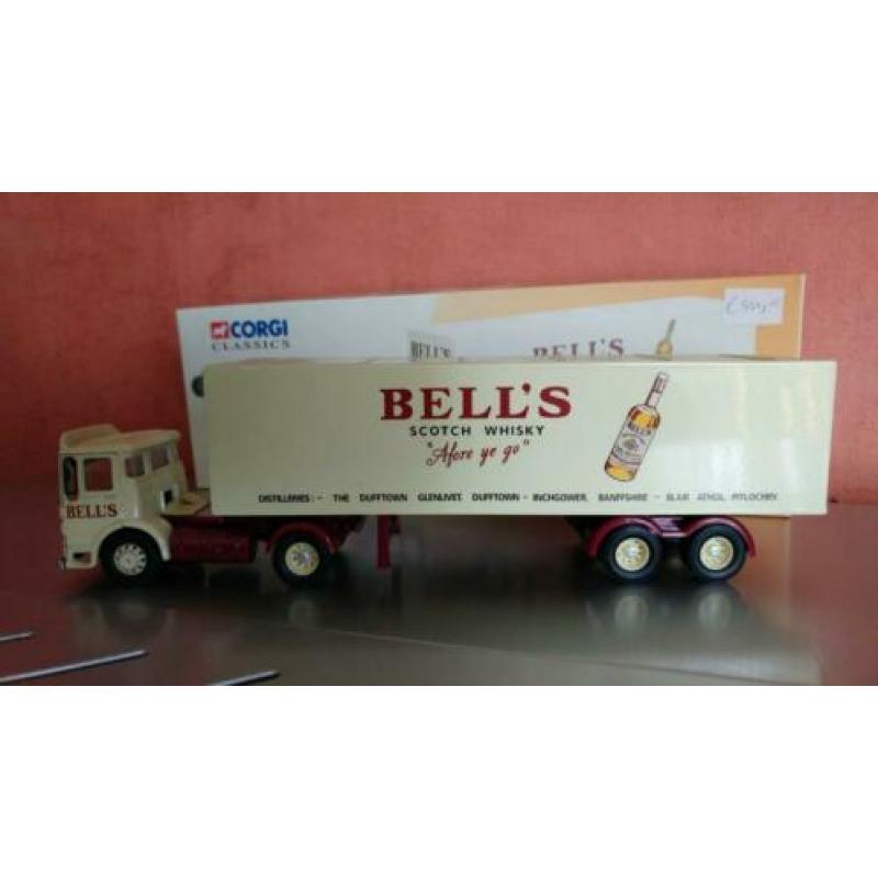 CORGI 21303 AEC Ergomatic & Box Trailer Bell`s Scotch Whisky
