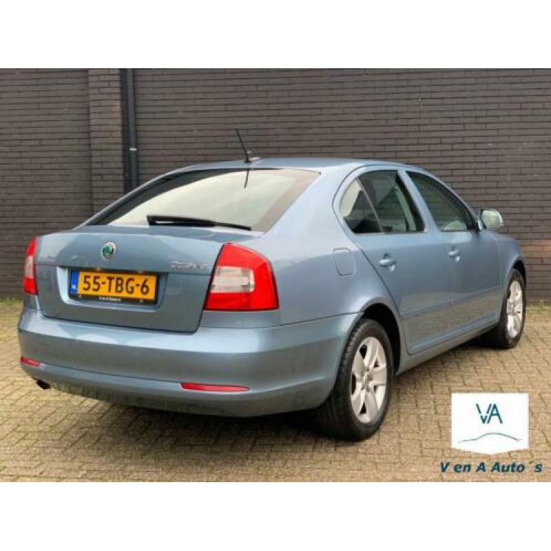 Skoda Octavia 1.2 TSI 105PK Navigatie Dealer OH 2012