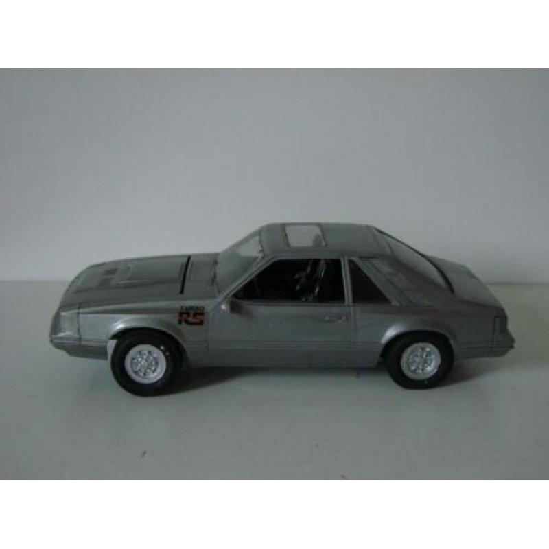 Revell Mercury Capri Turbo Ford Mustang plastic model kit