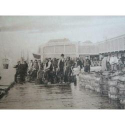 TC 2-87 IJmuiden,Visschershaven-De z.g. Tegeltjes markt 1928