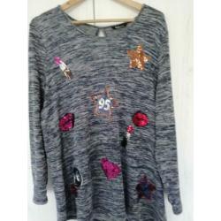 Mooie truien. Maat XL. 5 € per stuk.