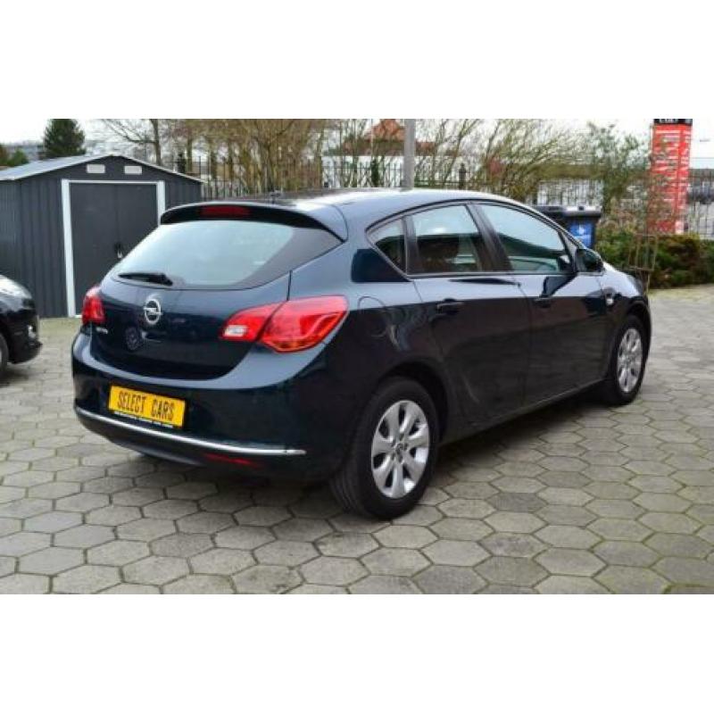 Opel Astra 1.4 Cosmo 5.Drs 1e eigenaar 55.000km airco lm.vel