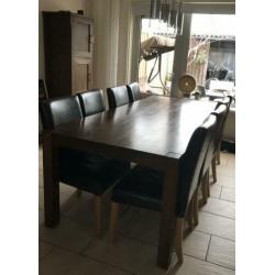 Wengé-bruine tafel massief eik
