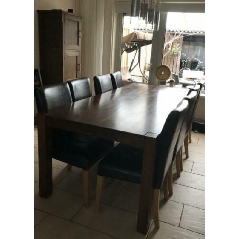 Wengé-bruine tafel massief eik