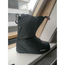Thirty two snowboard boots 41,5 ( valt als 40 )