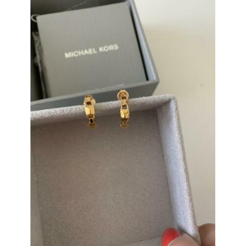 Michael Kors oorbellen Mercer Link verguld