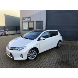 Toyota Auris 1.8 Hybrid Executive Trekhaak/Camera/Pano/Slech