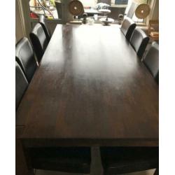 Wengé-bruine tafel massief eik