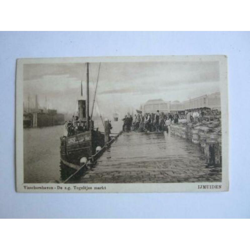 TC 2-87 IJmuiden,Visschershaven-De z.g. Tegeltjes markt 1928
