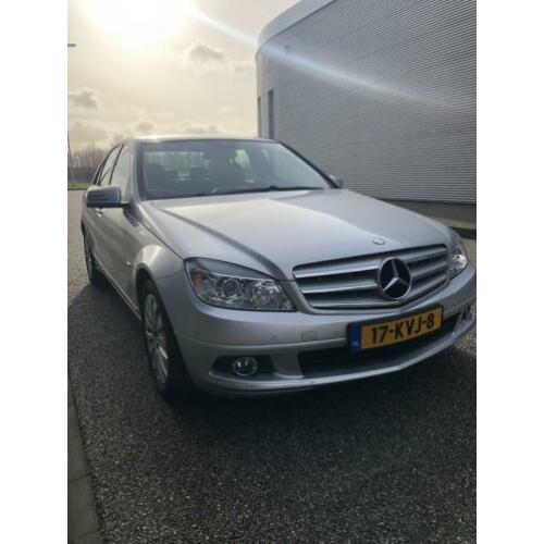 Mercedes C-Klasse 1.6 C180 Kompr. Sedan 2010 Grijs