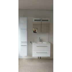 hoogglans wasmeubel combinatie zeer compleet