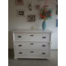 Witte commode, alle kleuren mogelijk,Happykidsart.