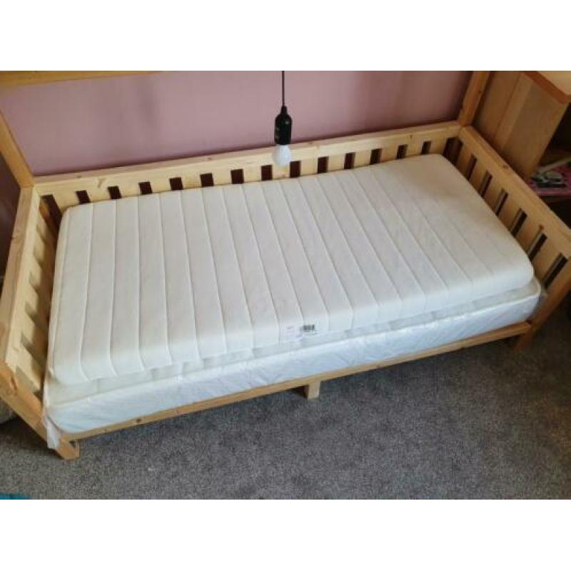 Matras Jesse kinderbed 150x70x10cm nieuw