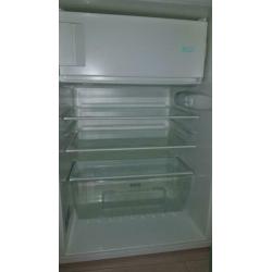 Electrolux KG kTLL16 a tafelmodel koelkast met Vriesvak
