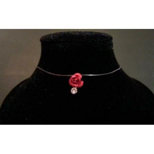 Nieuw! Collier Ketting + Swarowski kristal hanger roos rood