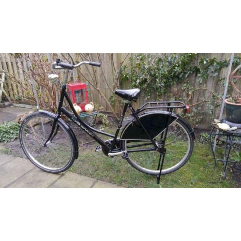 Pelikaan jubilee 28 Inc frame maat 56 cm hoog zwart
