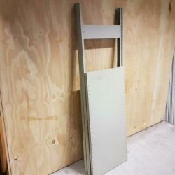Grijze metalen stelling - 200x135x60 cm - 1 sectie