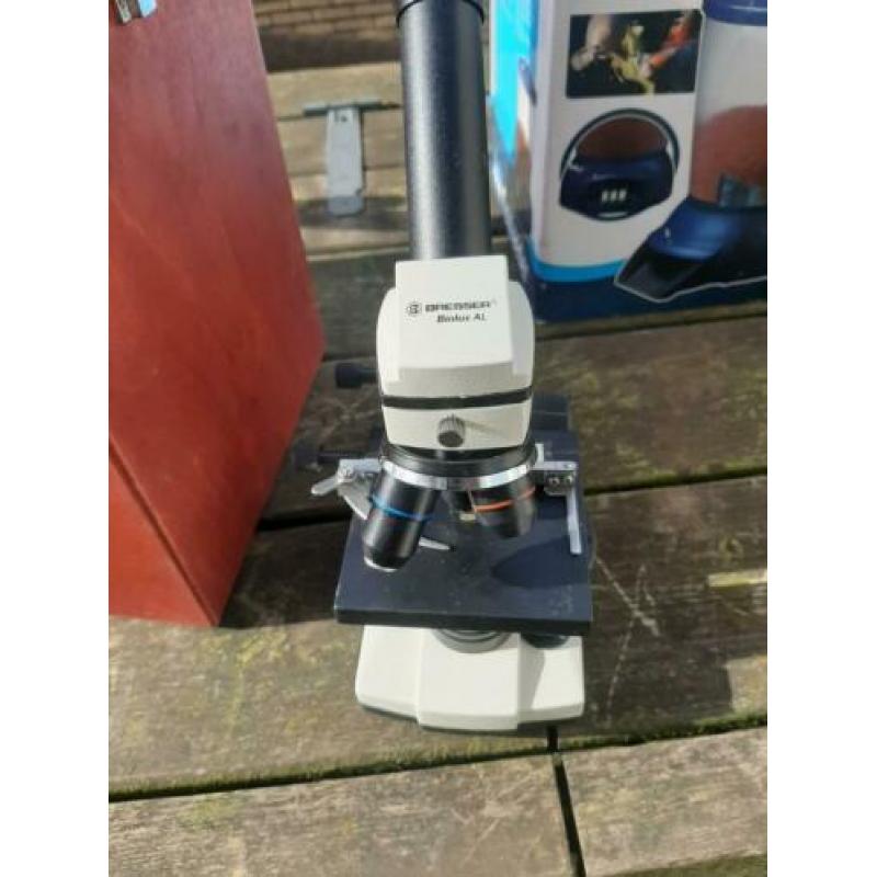 Biolux bresser microscoop koi karpers compleet.