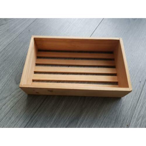 Klein houten kistje 23×14×5,5 cm (NJ821)