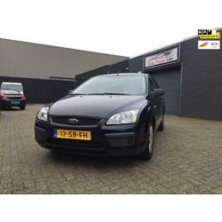Ford Focus Wagon 1.6-16V Champion Airco Cruise Navi Camera L