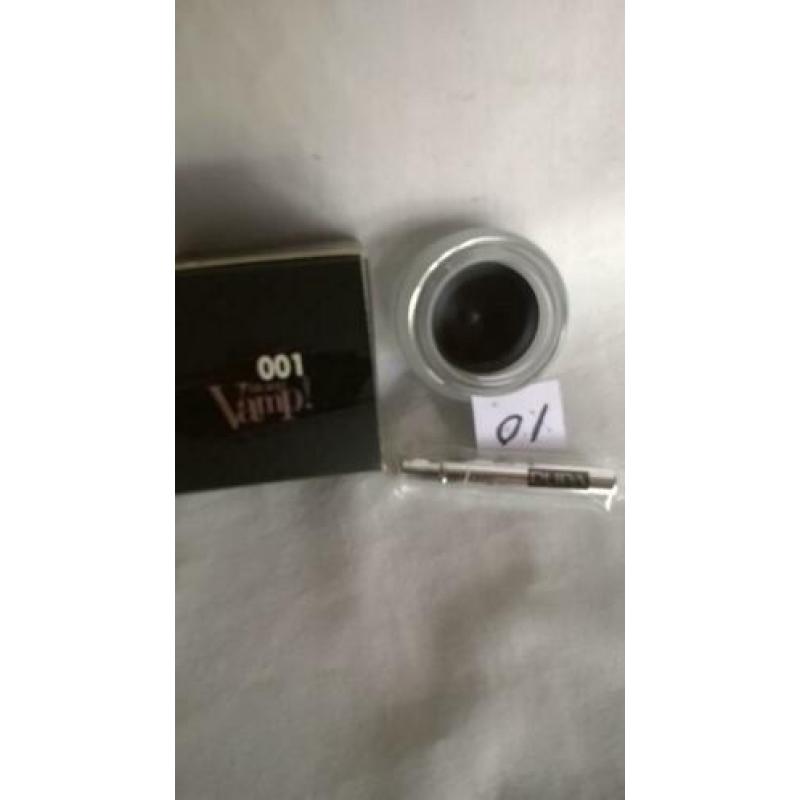 Pupa vamp eye liner div. kleuren nieuw + testers nieuw voor