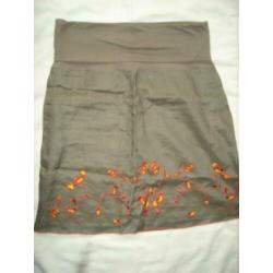 Kaki L Mango MNG gele rode embroided rok legergroen egf
