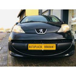 Peugeot 107 1.0-12V / AIRCO/ ELEKTR.PAKKET/ CV/ AUX/ USB/ AP
