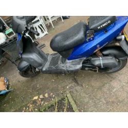 Kymco geel kenteken 4 Takt