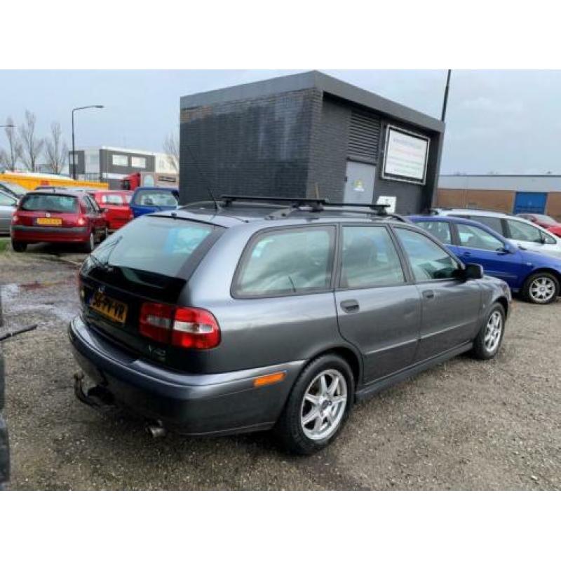 Volvo V40 1.8 Europa Nordic 2de eigenaar compleet dealer ond