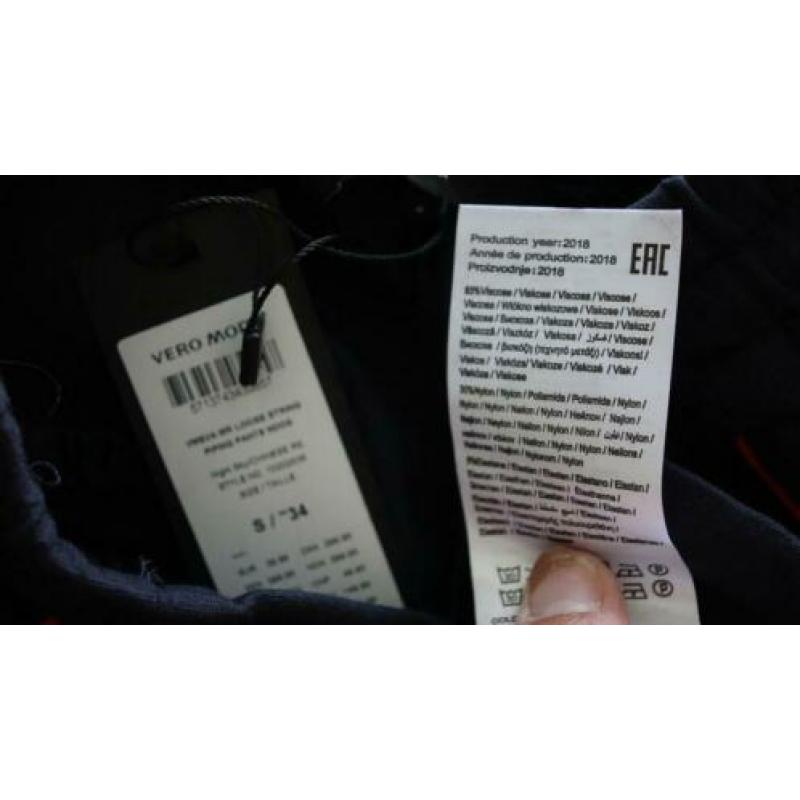 nieuwe donkerblauwe VERO MODA broek met rood