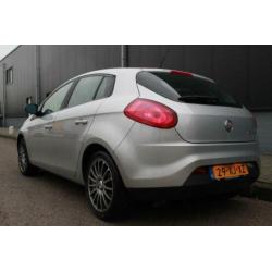 Fiat Bravo 1.4 Dynamic AIRCO / CRUISE / NIEUWE APK !