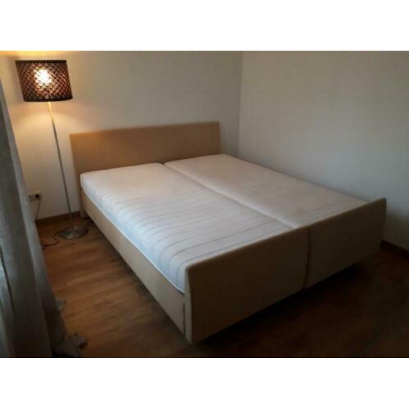 ZEER MOOI PULLMAN BED-BOXSPRING 180x210 cm LEVERING GRATIS !