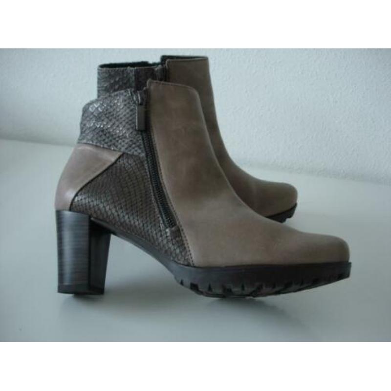 GABOR MAAT 40 laarzen taupe grijs beige snake accenten zgan