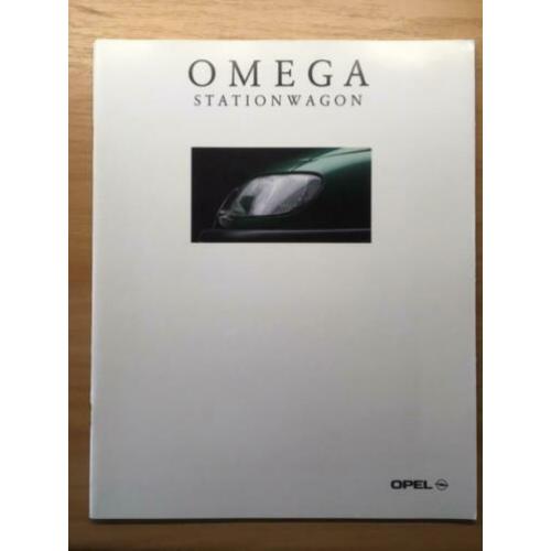 Autofolder/Brochure OPEL Omega Stationwagon 44 pagina's 1994