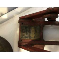 Oude Kismet Duplex Foot Pump 1962