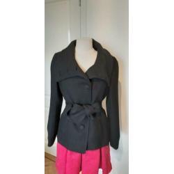 Wollen jas | Kor | zwart | maat 40 | hooge kraag |